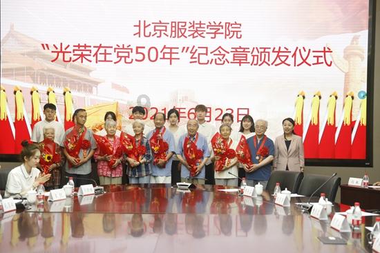 女儿出嫁我给10万陪嫁，3天回门又要借钱，这可如何是好啊？